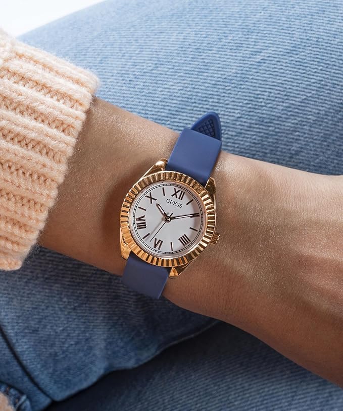 Guess Womens Rose Gold Tone Analog Watch Box Set GW0692L2