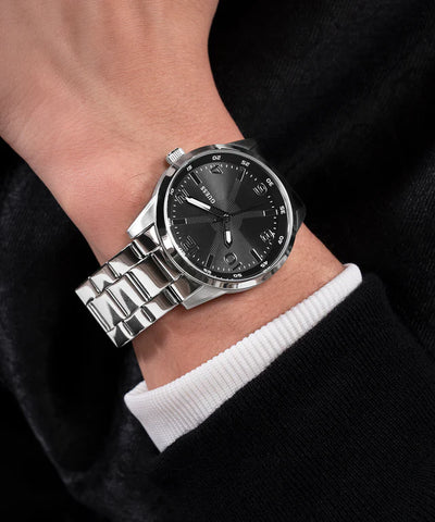 Guess Mens Watch - GW0804G2