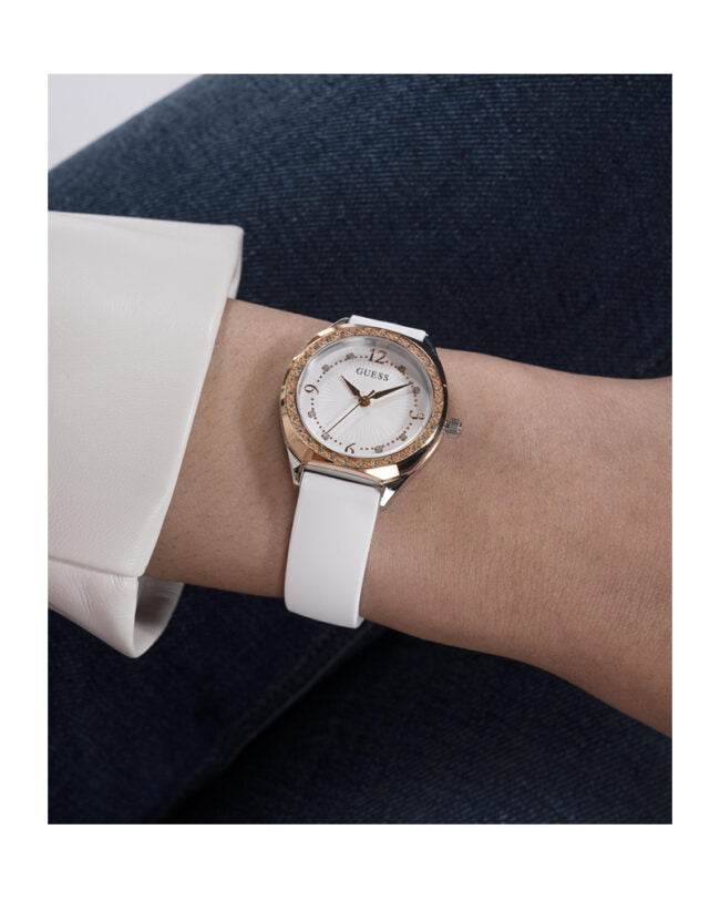 Guess Womens Watch – GW0820L3