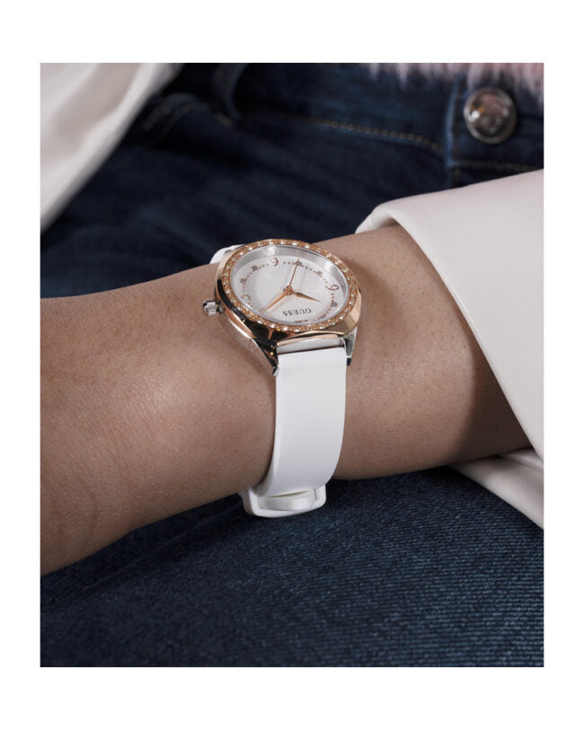 Guess Womens Watch – GW0820L3