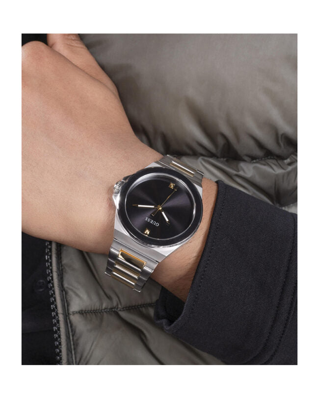 Guess Mens Watch - GW0833G3